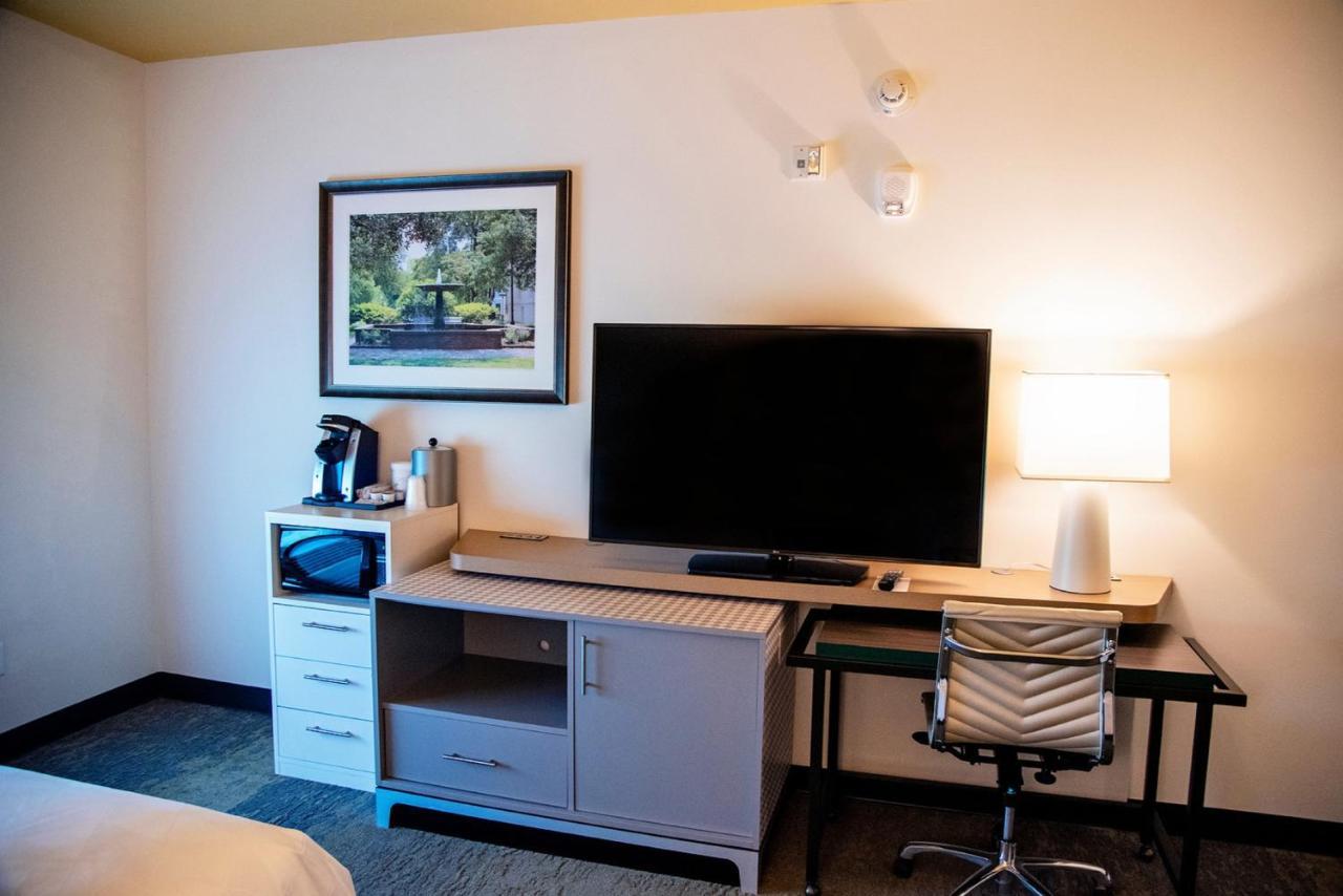 Holiday Inn & Suites - Savannah Airport - Pooler By Ihg Εξωτερικό φωτογραφία